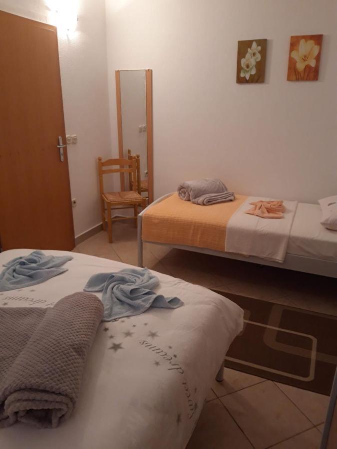 Apartment Perla Pirovac Eksteriør billede